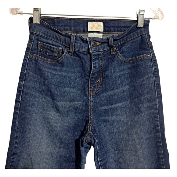 Levis Womens 512 Perfectly Slimming Straight Leg Capri Denim Jeans Size 8 Made I - Picture 5 of 11